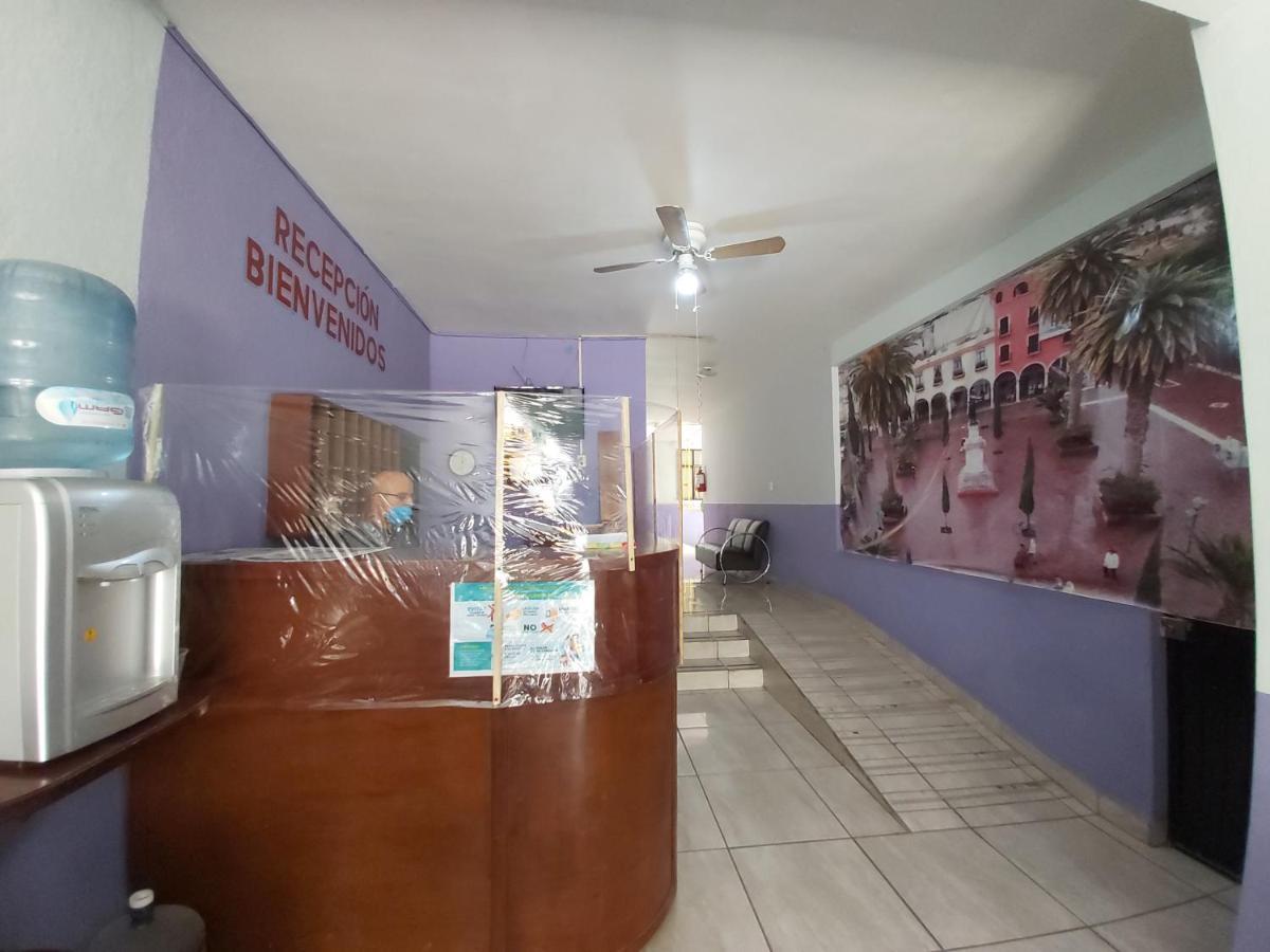 Hotel Los Arcos Pénjamo Екстериор снимка