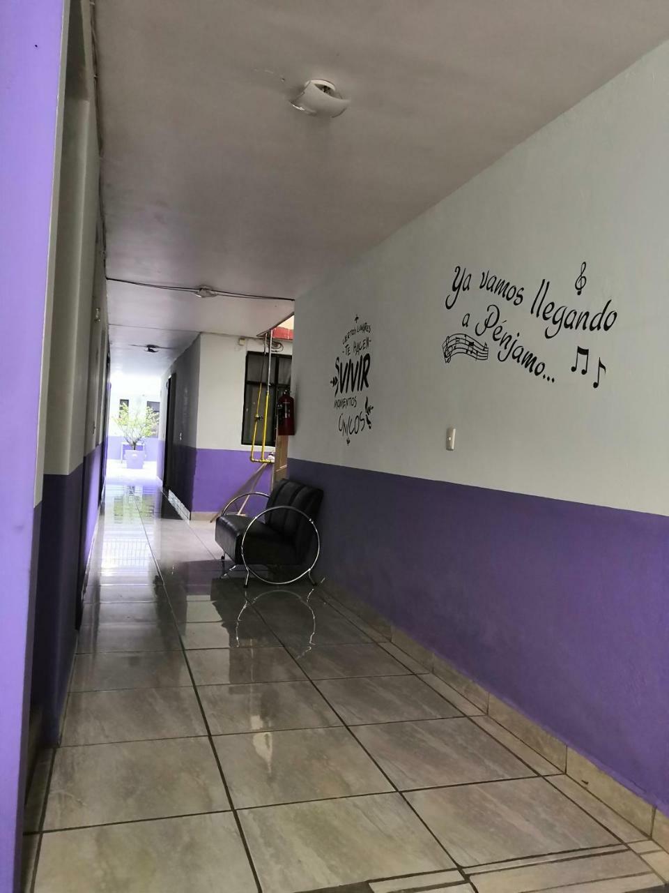 Hotel Los Arcos Pénjamo Екстериор снимка