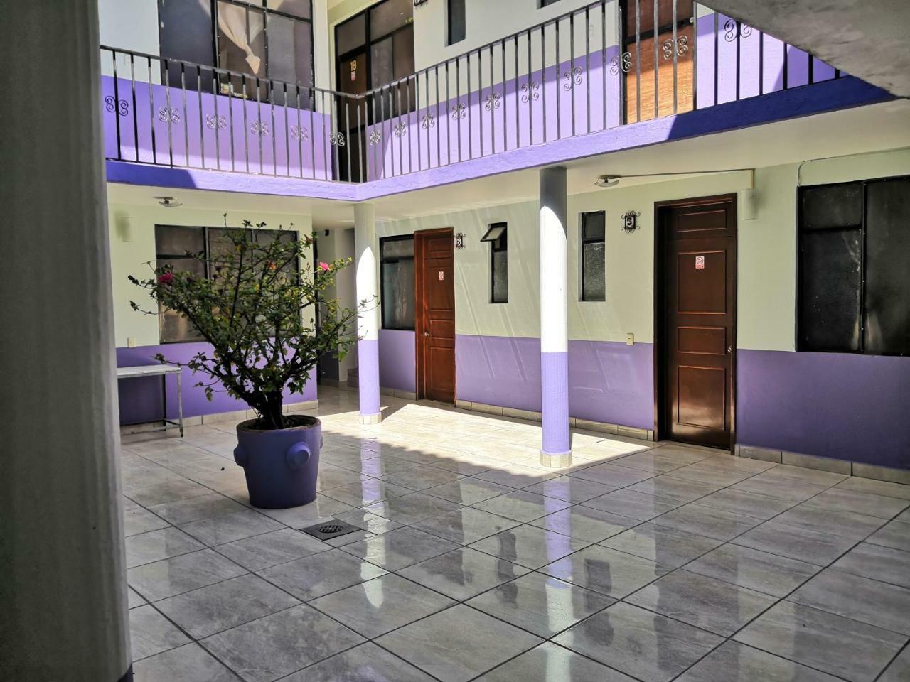 Hotel Los Arcos Pénjamo Екстериор снимка